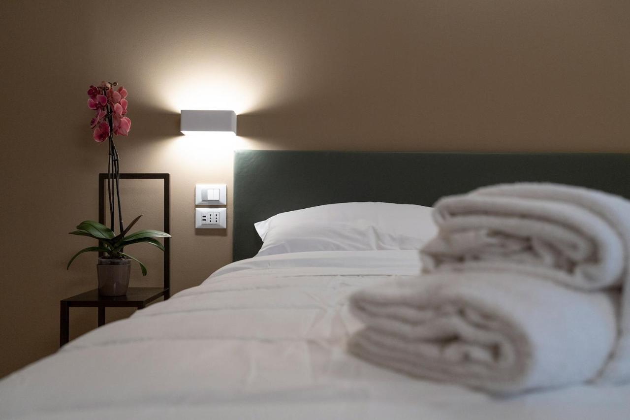 Astoria Comfort Rooms Болонья Экстерьер фото