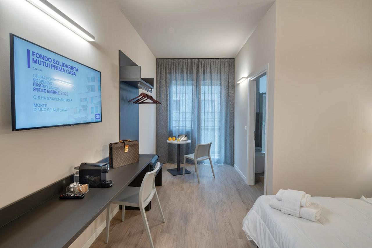 Astoria Comfort Rooms Болонья Экстерьер фото